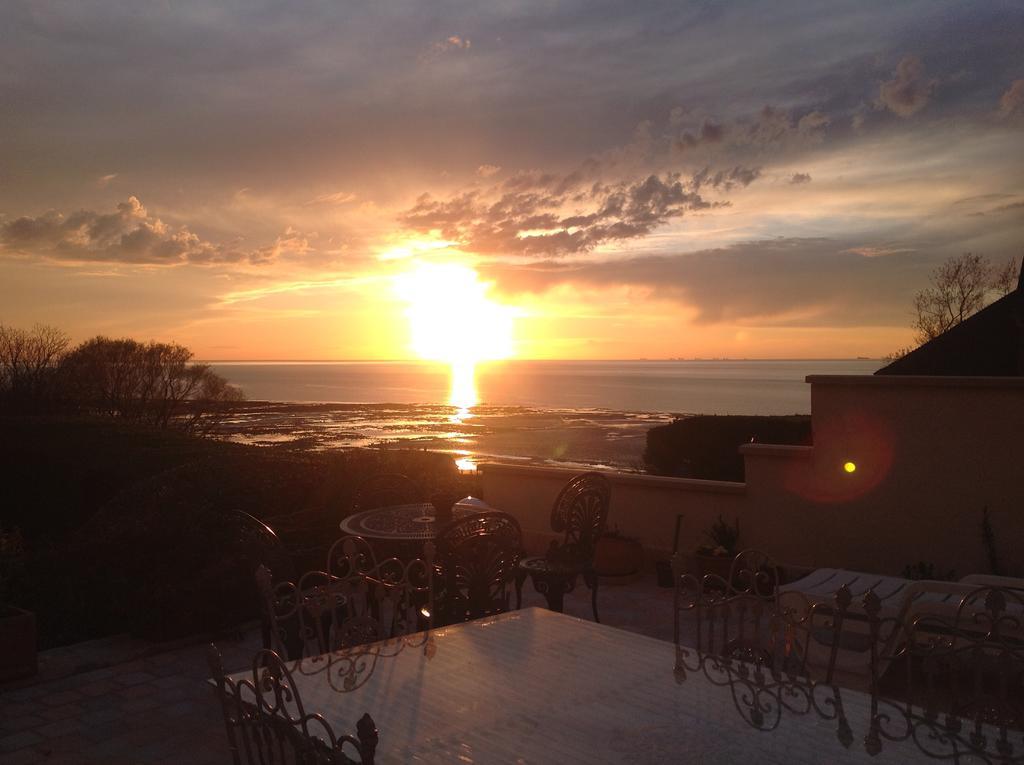 Appartement Terrasse Face Mer Villerville Esterno foto