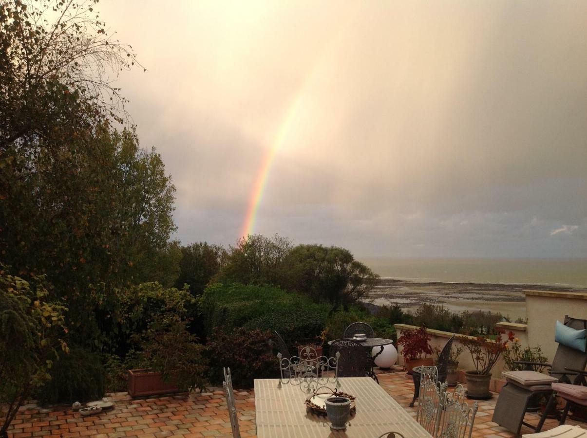 Appartement Terrasse Face Mer Villerville Esterno foto